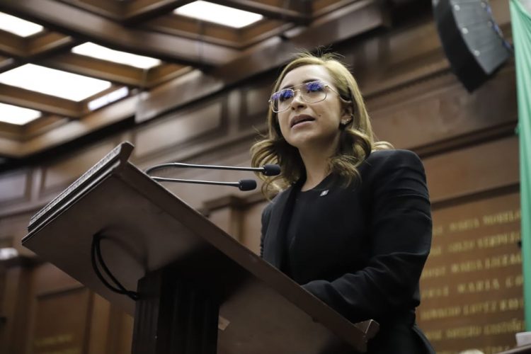 Grecia Aguilar propone reformar Constitución para garantizar derechos de las infancias en Michoacán