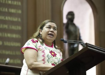 Desde el pleno, Belinda Iturbide exhorta a la FGE para que se atienda a personas víctimas de estafas bancarias telefónicas y digitales