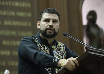 Octavio Ocampo propone contacto con Embajada de Estados Unidos para buscar frenar impuesto a remesas