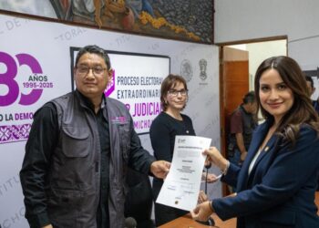 Ahora la entrega de constancias de mayoría fue a titulares de Juzgados Penales, Civiles, Mixtos y Menores: IEM