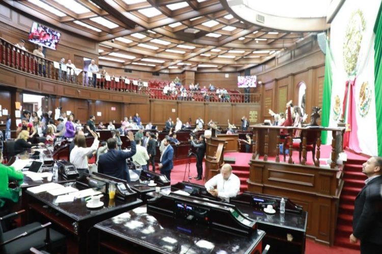 Denuncian imposición de Ley de Bienestar Animal en Michoacán sin diálogo ni sustento técnico