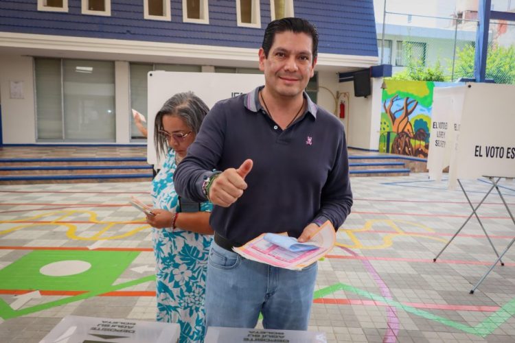 Ernesto Núñez Aguilar llama a votar conscientemente para fortalecer al Poder Judicial