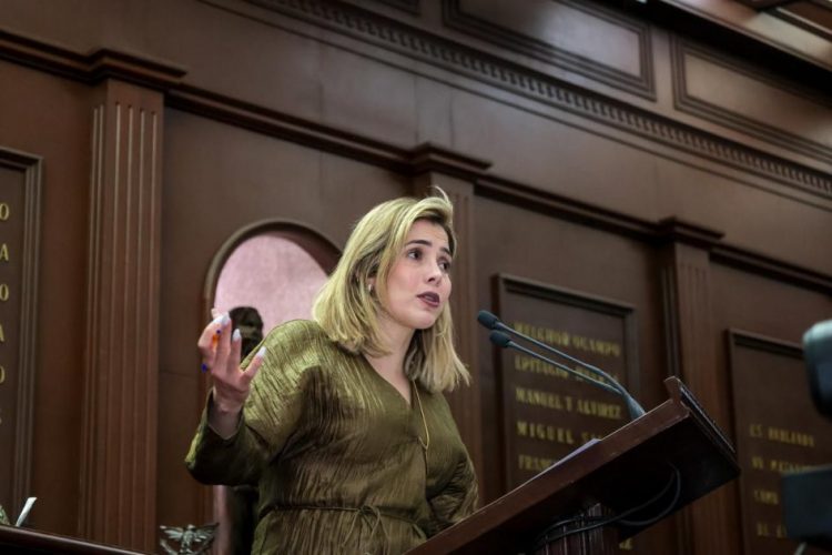 En el Legislativo no se debe burocratizar ni partidizar los temas: Brissa Arroyo