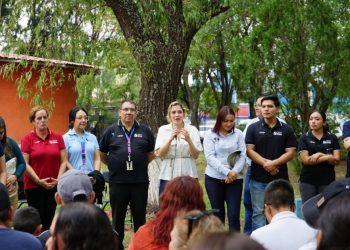 Exhorta Brissa Arroyo a construir una sociedad inclusiva y de respeto