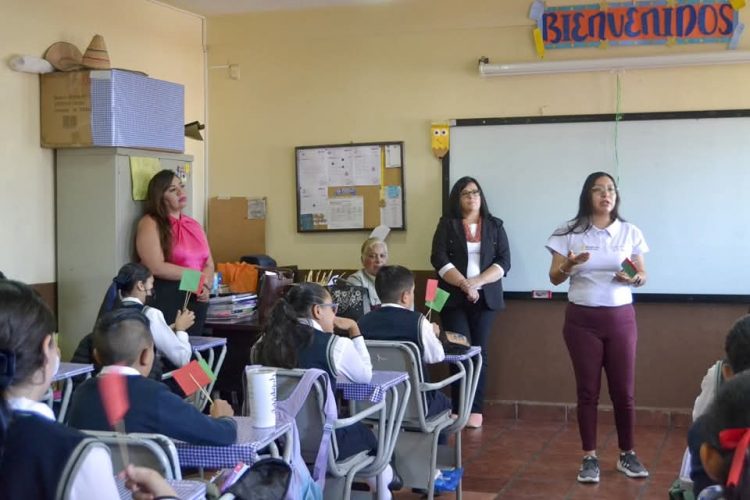 Refuerza Quiroga su compromiso con la niñez y adolescencia