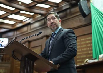 Abraham Espinoza presenta iniciativa para fortalecer atención de emergencias en Michoacán