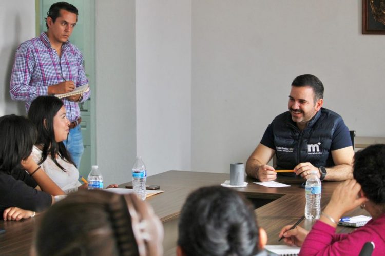 Anuncia Yankel Benítez rehabilitación de acceso a colonia Mariel