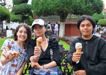 Zacapu celebra con éxito el primer día del 8º Festival de la Nieve de Pasta