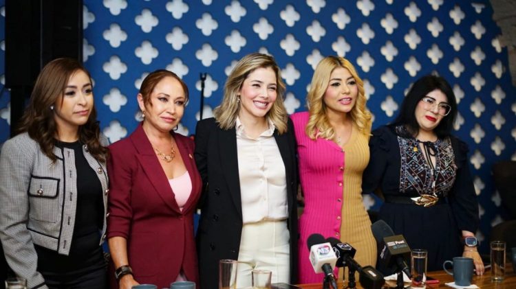 Plantea Brissa Arroyo que jurídicamente se reconozca la violencia moral