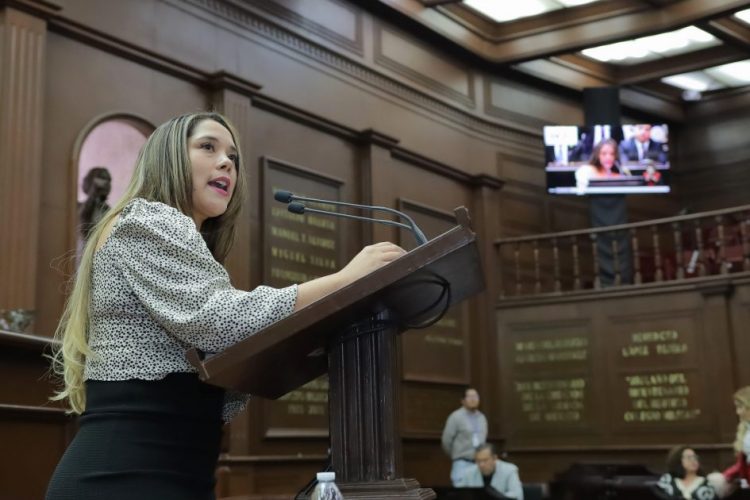 Xóchitl Ruiz exige atención médica digna para derechohabientes del ISSSTE en Michoacán