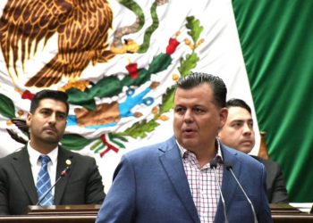 Dos alcaldesas asesinadas en un año y el gobierno no reacciona: Memo Valencia