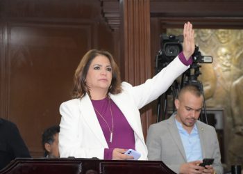 A parlamento abierto la alternancia de género: Fabiola Alanís