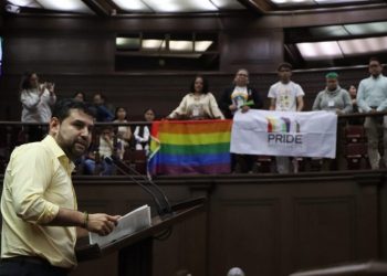 Octavio Ocampo presenta iniciativa para la formación y empoderamiento de la comunidad LGBTTTIAQ+