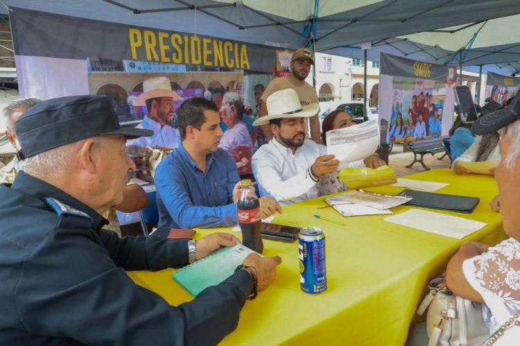 Escuchar a la gente, base del buen gobierno: Humberto Jiménez