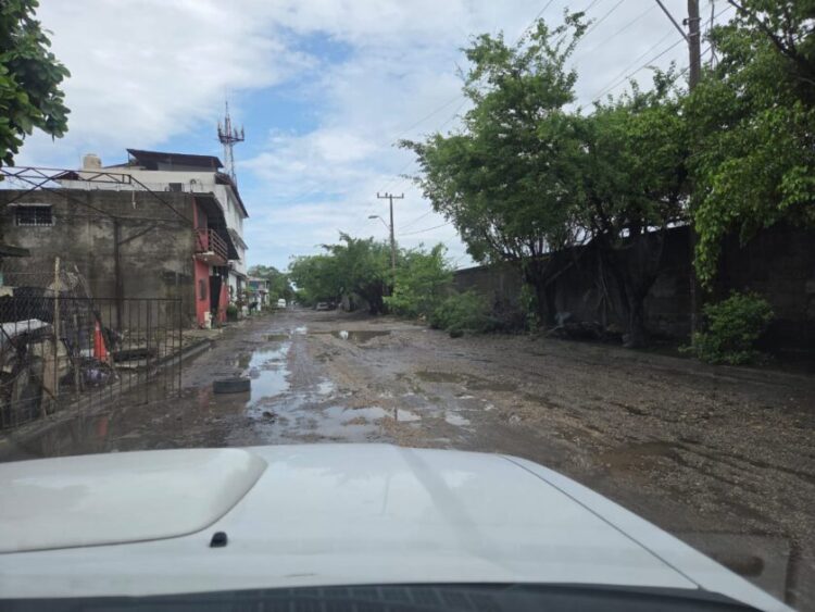Atiende SSM afectaciones por lluvias en colonias de Lázaro Cárdenas