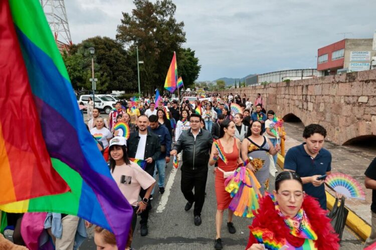 Fundamental garantizar todos los derechos para todos los ciudadanos: Toño Carreño