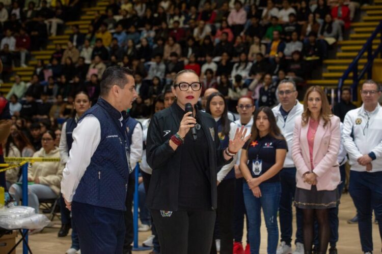 Sin incidentes arranca el primer día del examen de admisión a la UMSNH