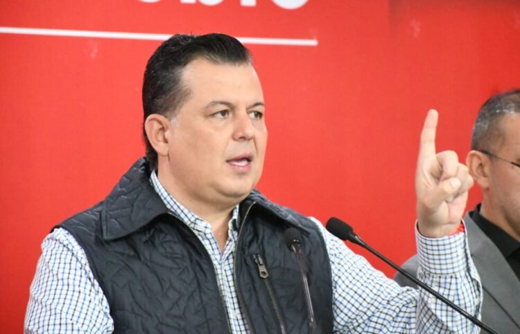 En Zitácuaro manda el crimen organizado: Memo Valencia