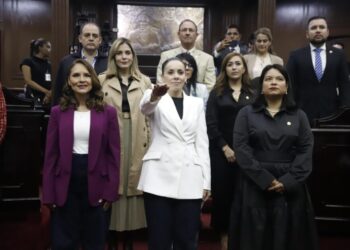 Designa Congreso del Estado a Alondra Yuliana Godínez Navarrete como contralora de la FGE