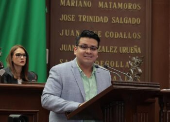 Lactarios en centros de trabajo deben ser obligatorios, lanza iniciativa el diputado de M.C. Toño Carreño