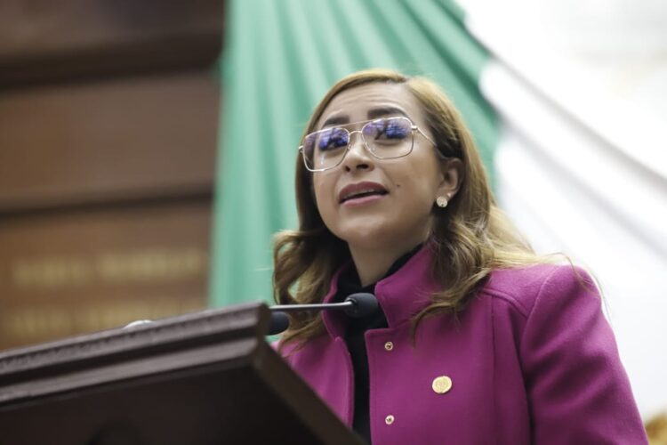 Conciliar el trabajo con la familia debe ser un derecho, no un privilegio: Grecia Aguilar Mercado