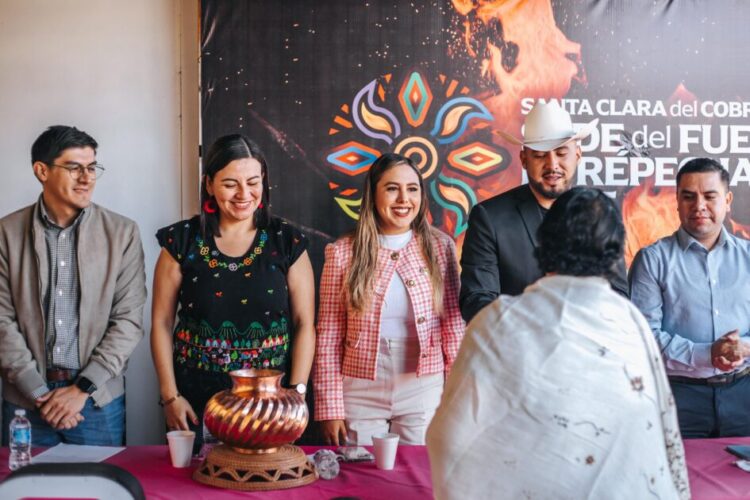 En Salvador Escalante entregamos becas a mujeres con cáncer y familias cuidadoras: Dayana Pérez Mendoza