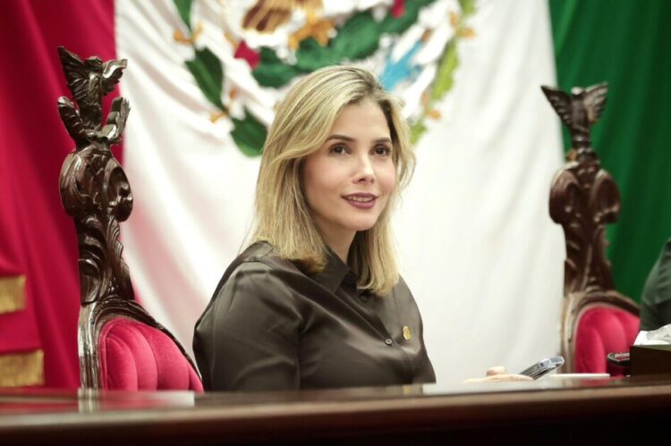 No desistiré en la lucha por acortar la brecha salarial entre hombres y mujeres: Brissa Arroyo