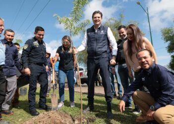 Alfonso Martínez arranca jornada de Reforestación Urbana