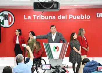 Que no se olvide la corrupción de Morena ni de Alfonso Romo, el lavandero de dinero de criminales y de AMLO: Memo Valencia