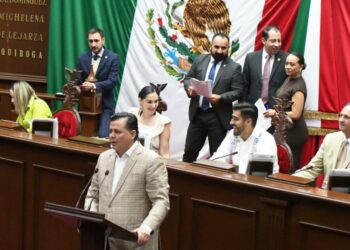 Propone Memo Valencia no exigir actas de nacimiento con fecha reciente a los ciudadanos