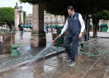 Gobierno de Morelia pone en operación moto pipas para el mantenimiento de espacios públicos