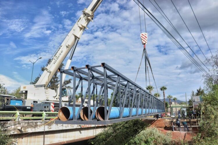Ooapas instala líneas de conducción que beneficiarán a 300 mil habitantes: Adolfo Torres
