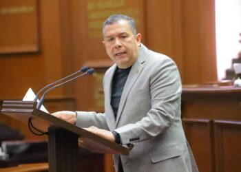 Juan Carlos Barragán propone que Centros de Convivencia Familiar se trasladen a parques o unidades deportivas