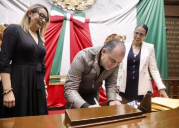 Entregan al Congreso exámenes para aspirantes a auditores especiales