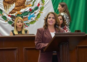 Llama Fabiola Alanís a erradicar la misoginia en la política