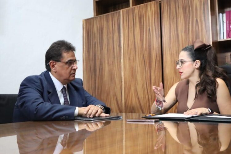 Presidenta del Congreso se reúne con presidente del Poder Judicial para definir pormenores de conformación de Comisión de Transición