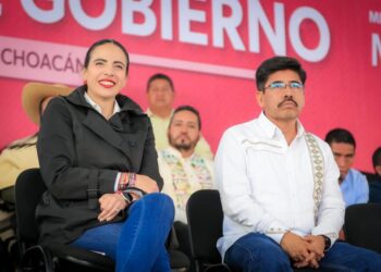 La transformación también se construye desde las comunidades: Giulianna Bugarini en foro con el presidente de la Corte