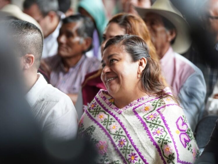 Respalda Belinda Iturbide Díaz a comunidades originarias en foro del 4º Orden de Gobierno
