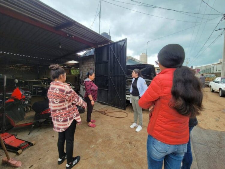 Reafirma Ayuntamiento de Morelos su compromiso con las familias afectadas tras la lluvia atípica