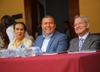 Celebra Juan Carlos Barragán el centenario de la Escuela David G. Berlanga, La Tipo