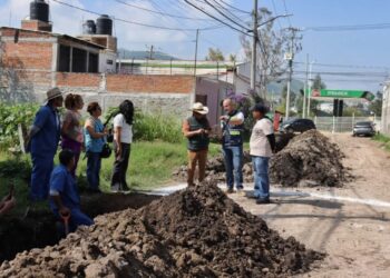 Adolfo Torres impulsa obra hídrica en Ampliación Lomas de la Aldea, en coordinación con los vecinos