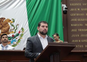Con acompañamiento legislativo, la inversión federal para el puerto de Lázaro Cárdenas fortalecerá economía de Michoacán: Octavio Ocampo