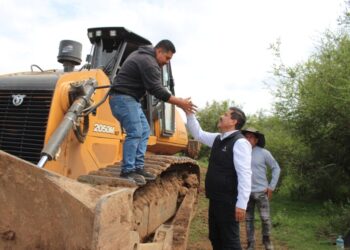 Secretaría de Agricultura y Desarrollo Rural de Morelia rehabilita y atiende caminos rurales