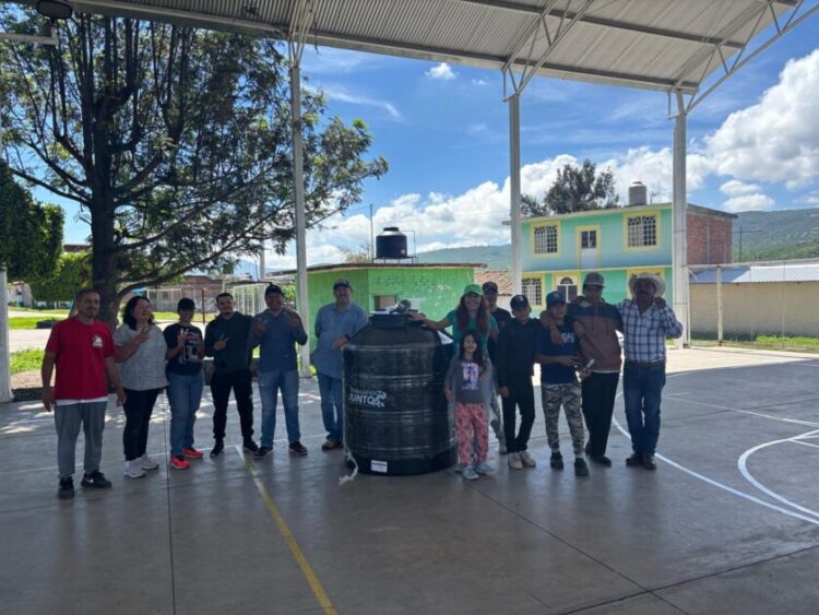 Realiza trabajos sociales en canchas deportivas de La Quemada, la Coordinación Municipal del PVEM