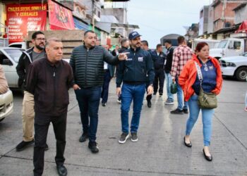 Encabeza Yankel Benítez operativo de ordenamiento en Mercado de Abastos