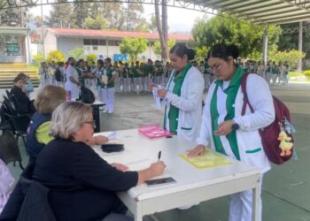 Estudiantes egresados de enfermería se integrarán al sistema de salud de Michoacán: Conalep
