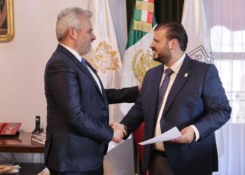 Nombra Bedolla a Raúl Zepeda como nuevo secretario de Gobierno