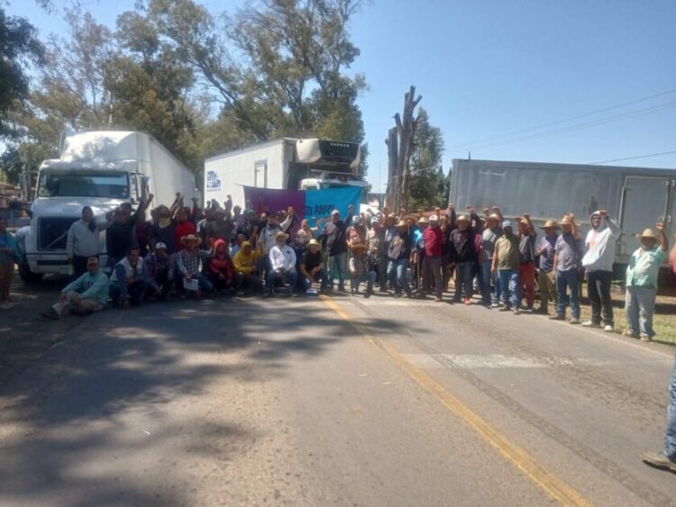 Comunidades indígenas de #Michoacan se movilizan en defensa de sus derechos, por la paz, la seguridad y la justicia #CSIM