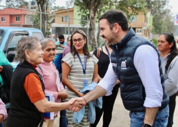 Yankel Benítez estrecha diálogo con habitantes de tenencia Morelos