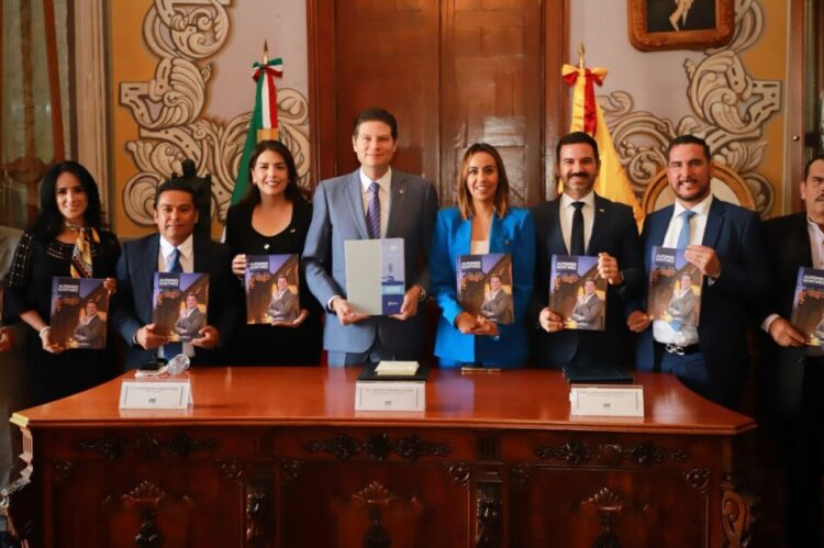 Reconocen regidoras y regidores avances y resultados en Gobierno de Alfonso Martínez